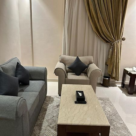 Sas Al Olaya Hotel Suites Эль-Хубар Экстерьер фото
